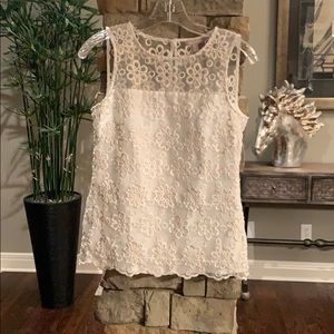 Beautiful Sleeveless Banana Republic Top Size 0